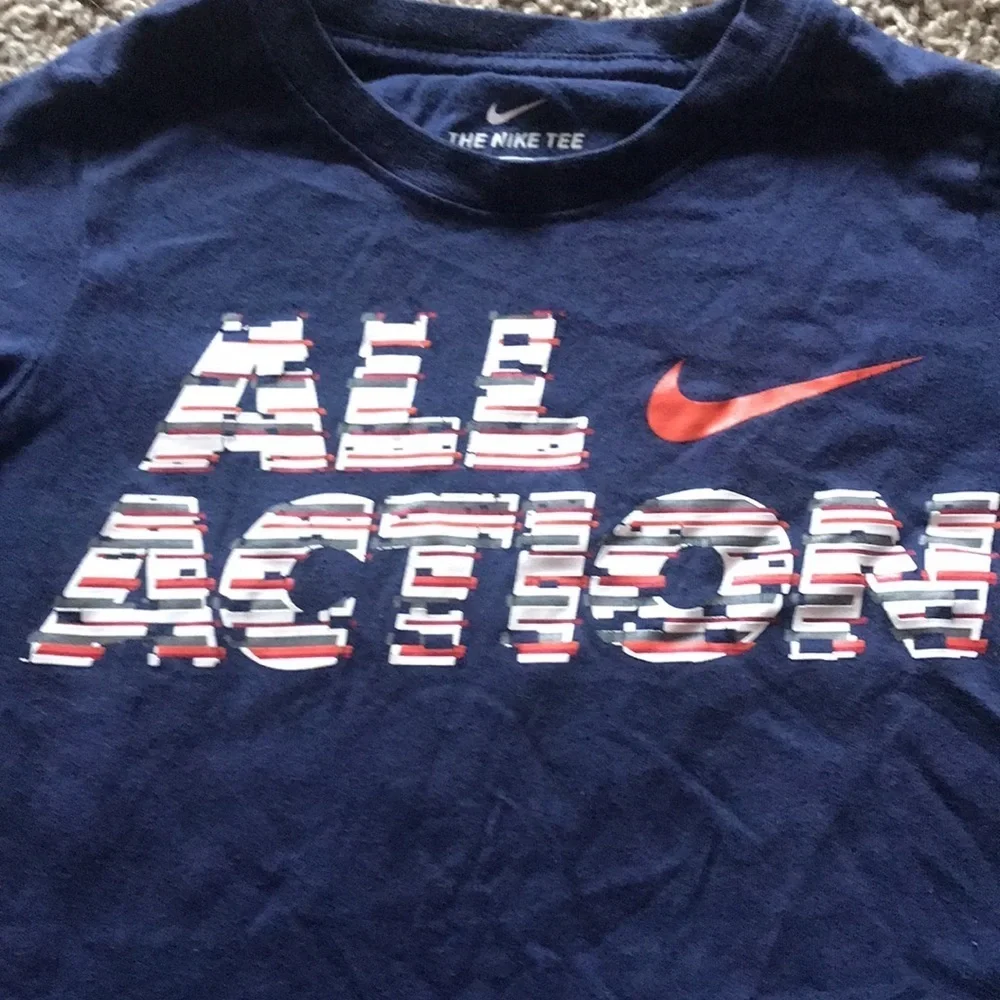 Nike Dark Blue Graphic Short Sleeve Tee Shirt Top